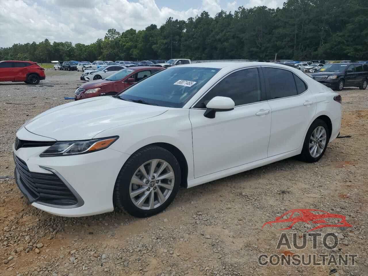 TOYOTA CAMRY 2021 - 4T1C11AKXMU459272