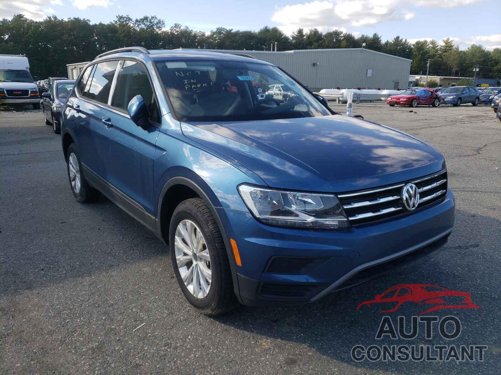 VOLKSWAGEN TIGUAN 2018 - 3VV1B7AXXJM076182