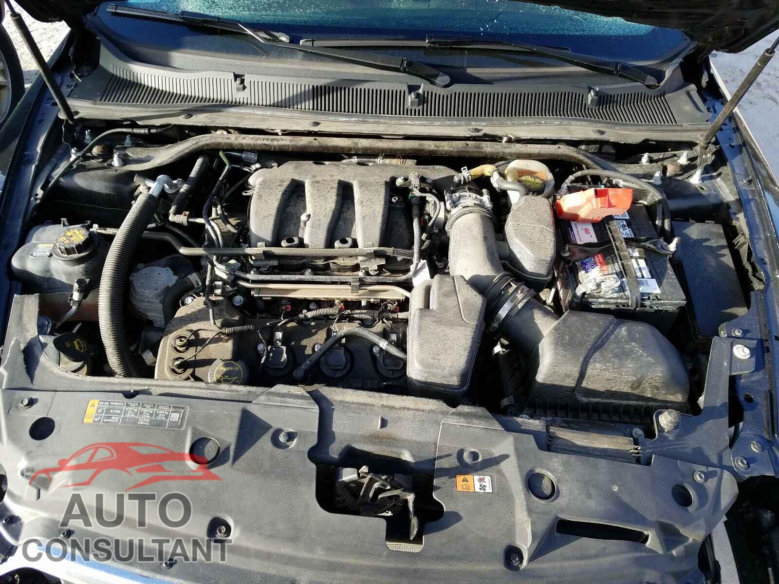 FORD TAURUS 2017 - 1FAHP2E85HG136772