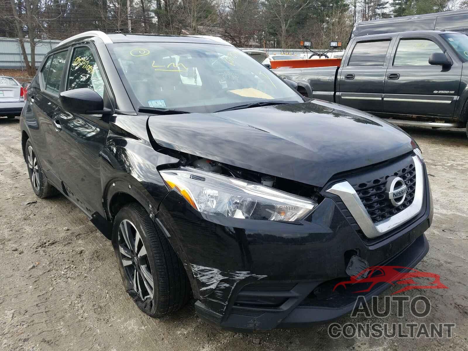 NISSAN KICKS 2018 - 3N1CP5CU0JL541898