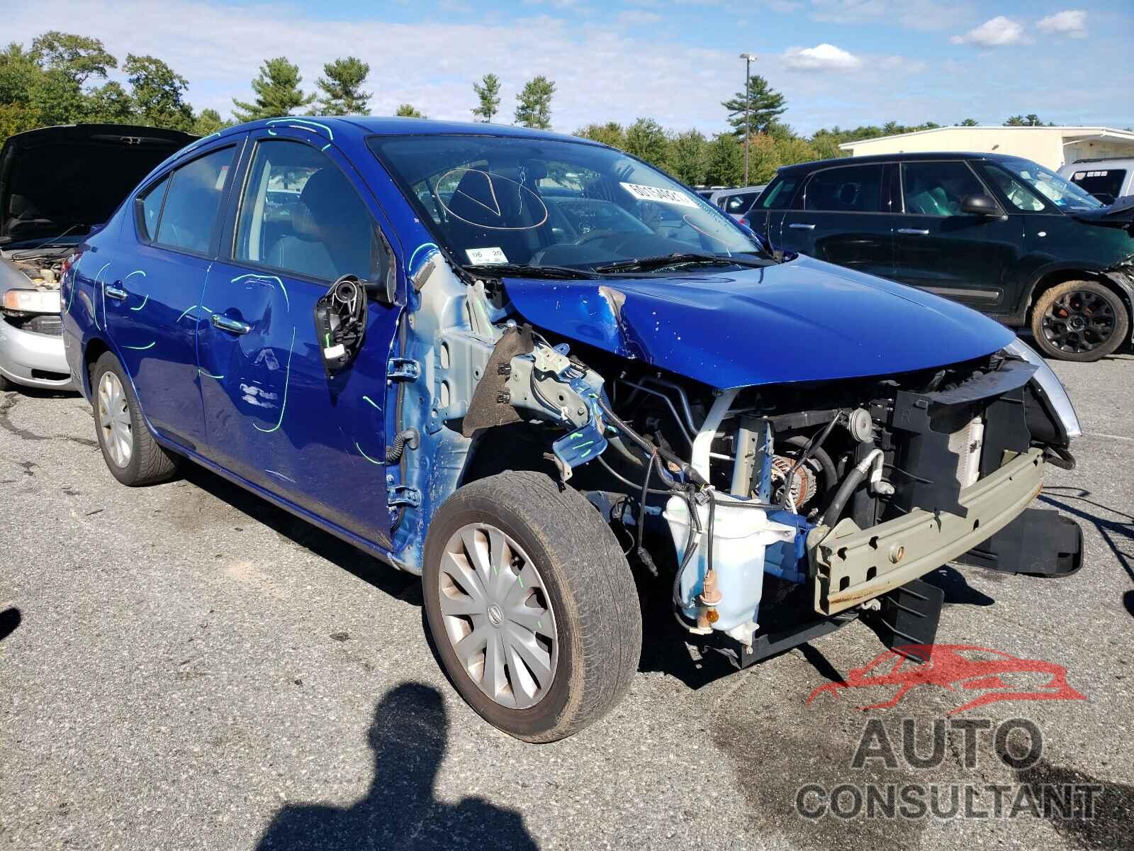NISSAN VERSA 2017 - 3N1CN7APXHL801751