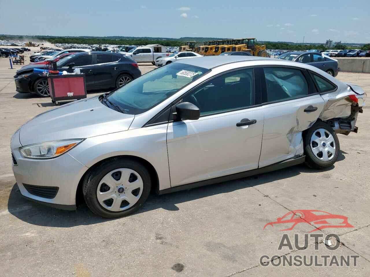 FORD FOCUS 2017 - 1FADP3E23HL244637