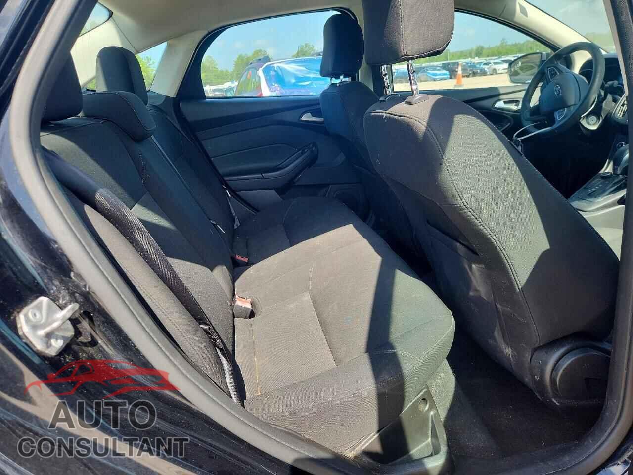FORD FOCUS 2017 - 1FADP3F2XHL227767