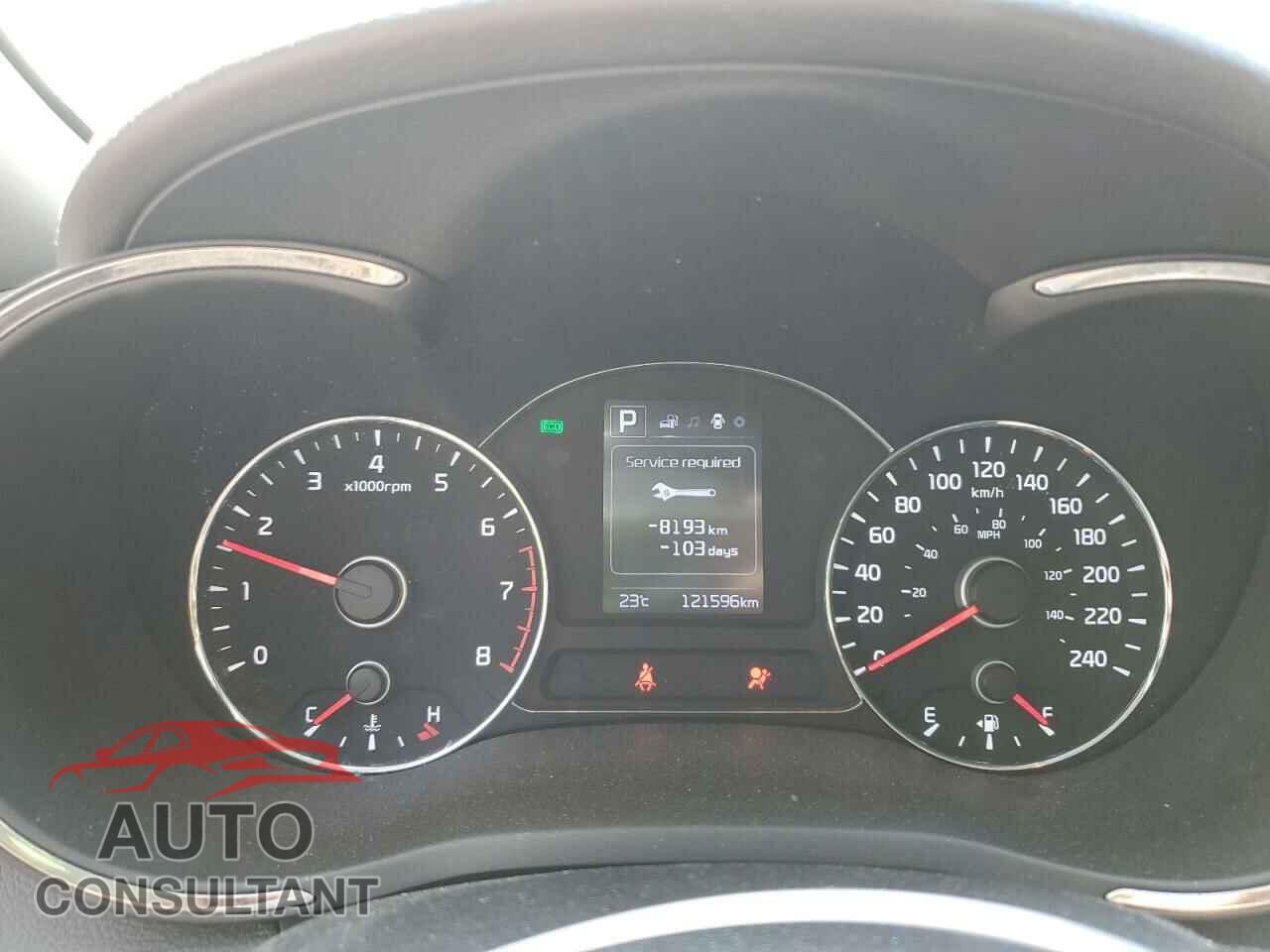 KIA FORTE 2017 - 3KPFL4A8XHE101580