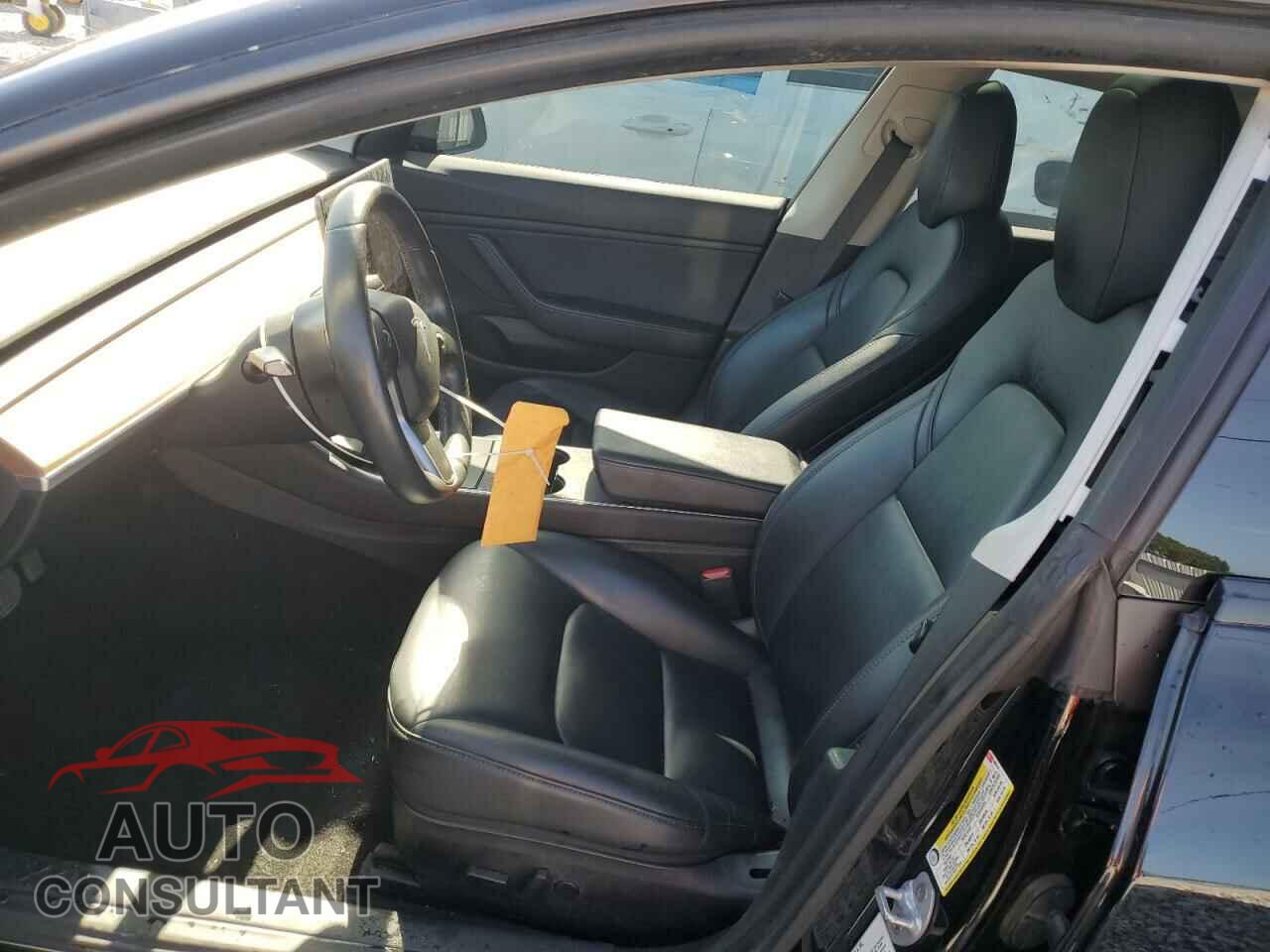TESLA MODEL 3 2019 - 5YJ3E1EA5KF300319