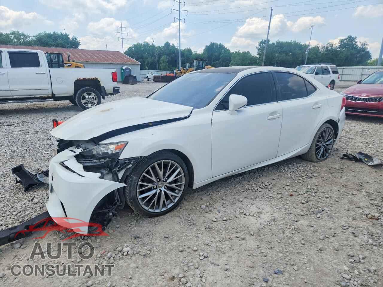 LEXUS IS 2014 - JTHCF1D2XE5000772