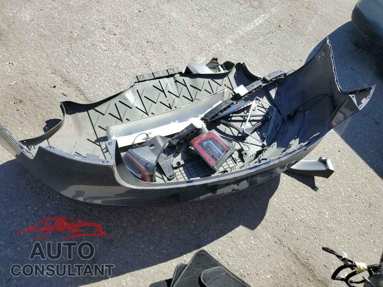TESLA MODEL 3 2022 - 5YJ3E1EB7NF113600