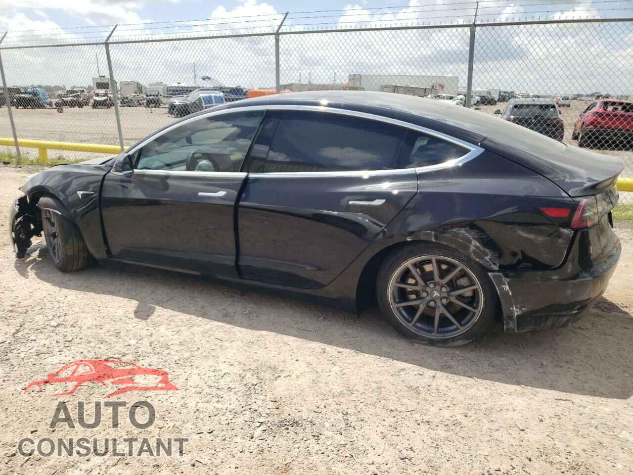 TESLA MODEL 3 2020 - 5YJ3E1EA7LF590242