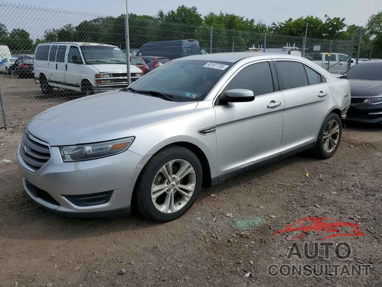 FORD TAURUS 2013 - 1FAHP2E82DG214399