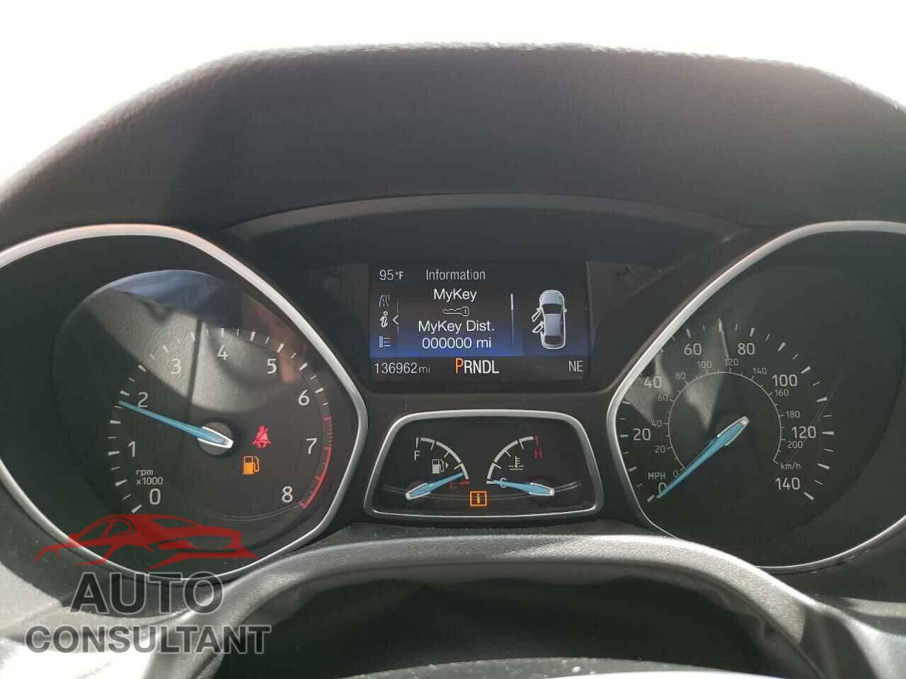 FORD FOCUS 2016 - 1FADP3K23GL320294