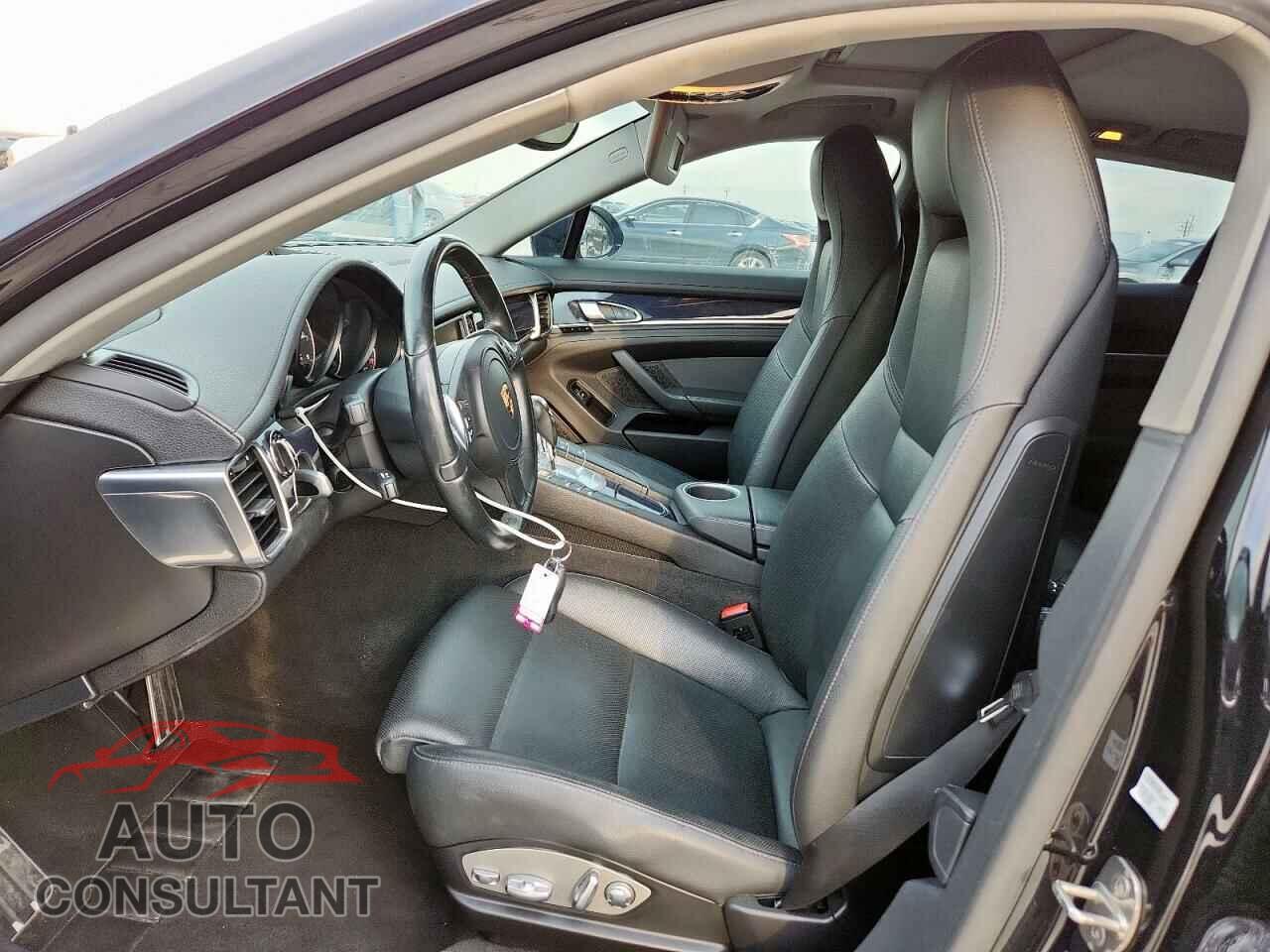 PORSCHE PANAMERA 2015 - WP0AA2A78FL003549