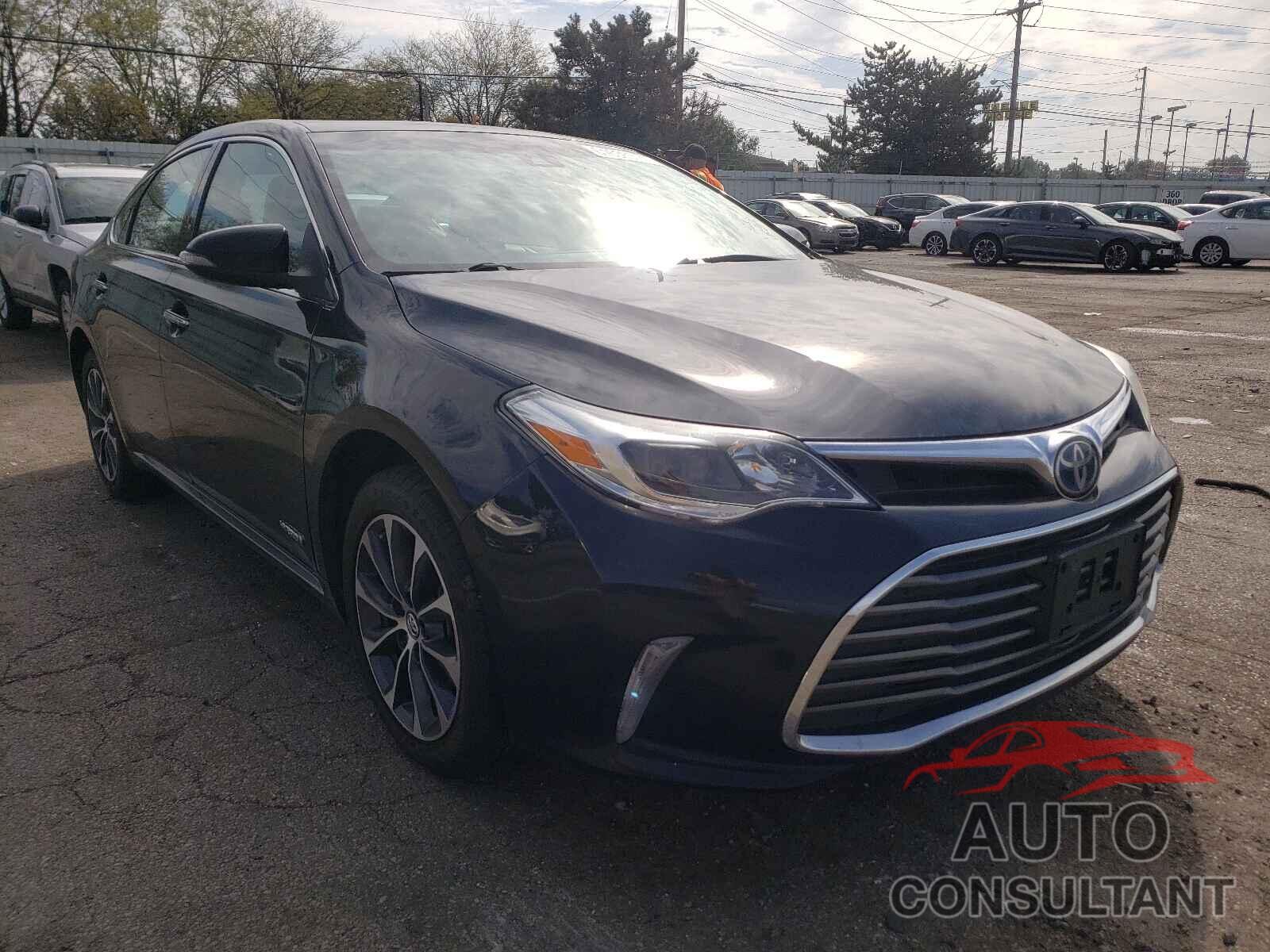 TOYOTA AVALON 2018 - 4T1BD1EB3JU063452