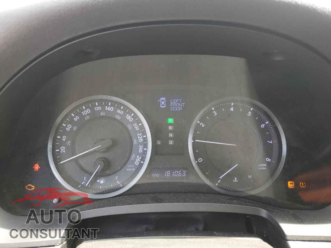 LEXUS IS 2011 - JTHCF5C20B5045062