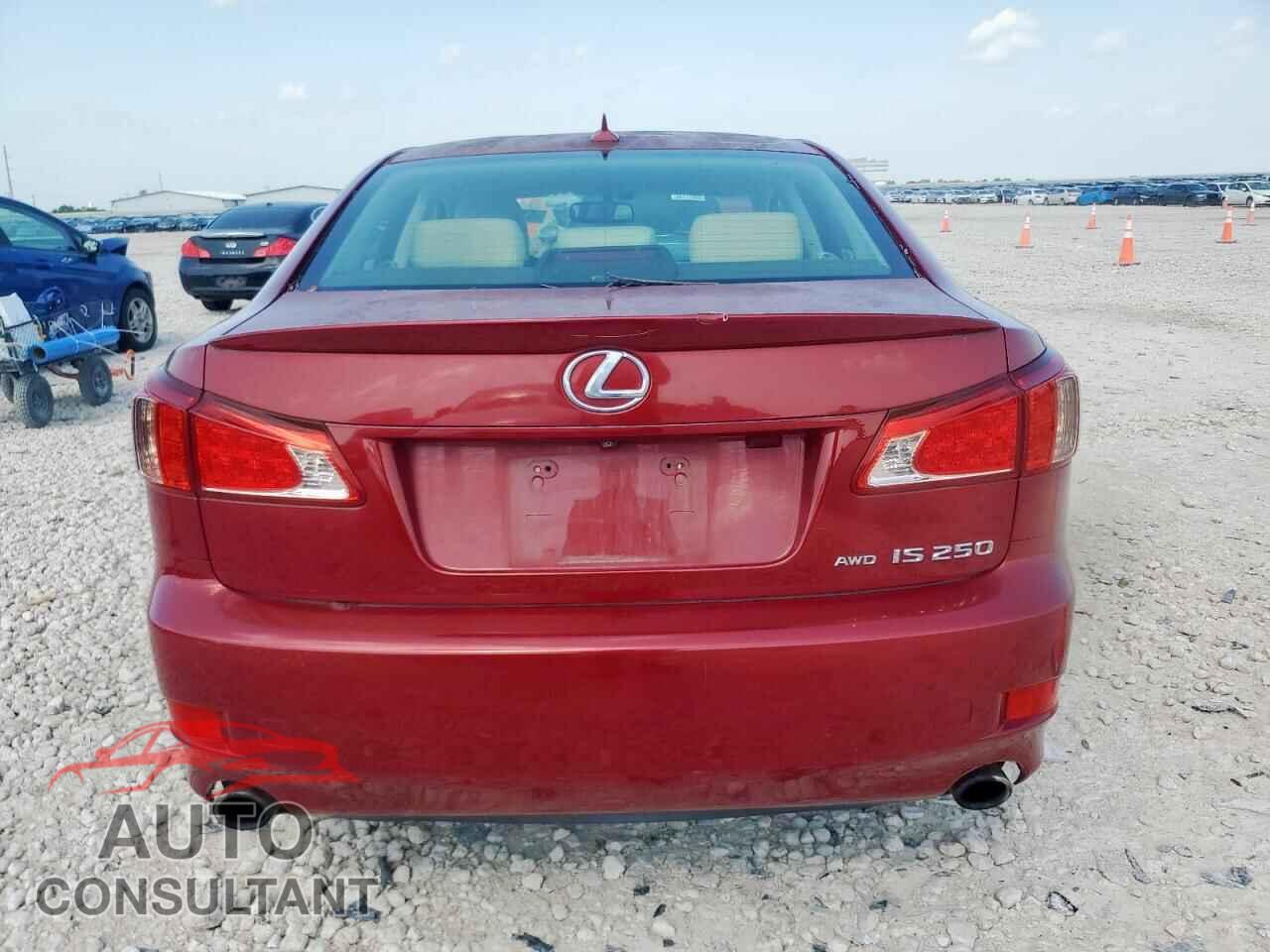 LEXUS IS 2011 - JTHCF5C24B5047235