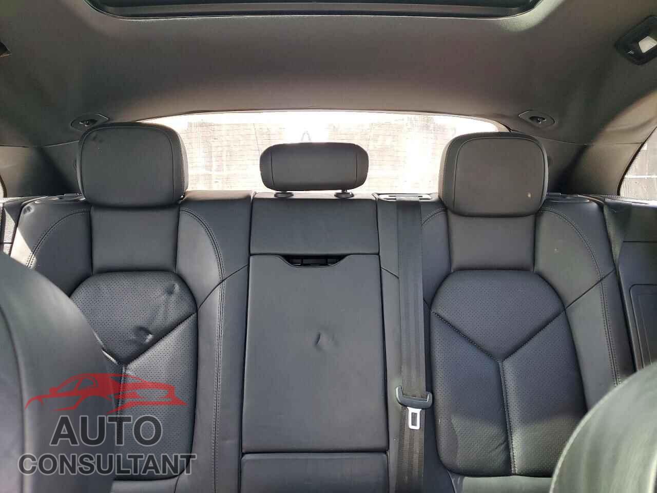 PORSCHE MACAN 2016 - WP1AB2A55GLB40847
