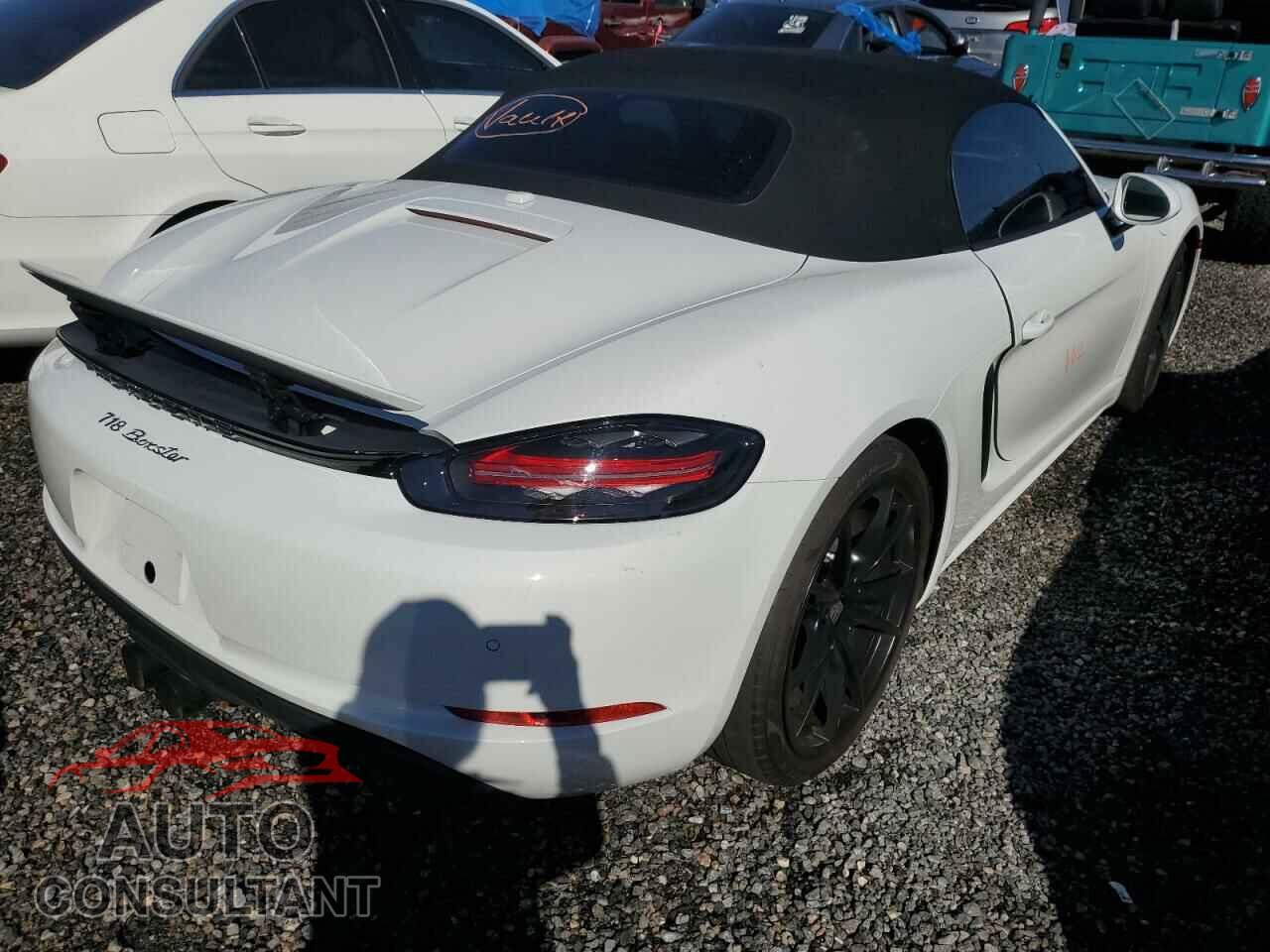 PORSCHE BOXSTER 2021 - WP0CA2A85MS210372