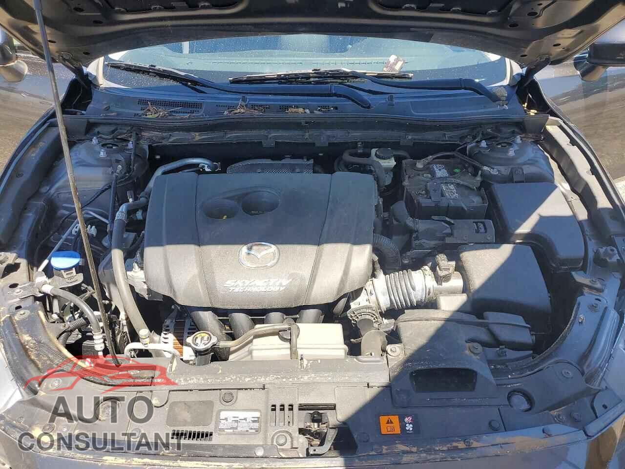MAZDA 3 2017 - 3MZBN1V71HM121938