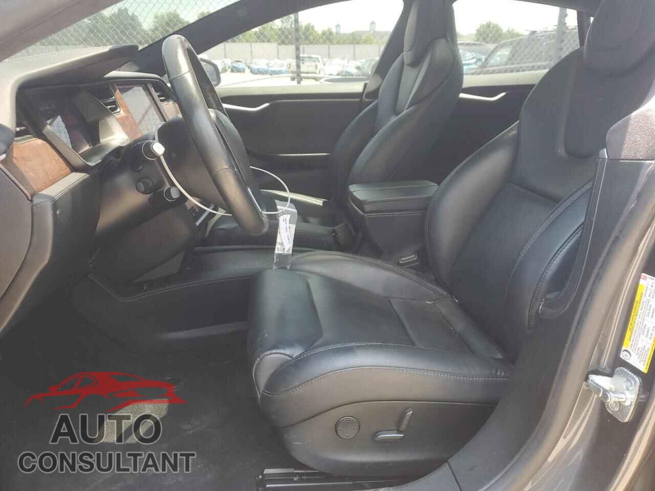TESLA MODEL S 2019 - 5YJSA1E24KF333988