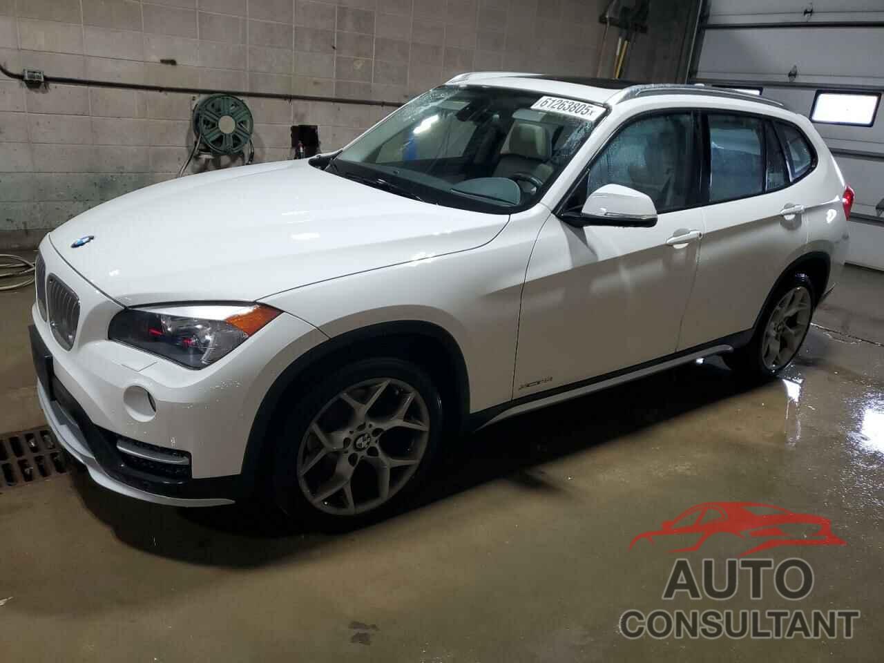 BMW X1 2015 - WBAVL1C57FVY40473