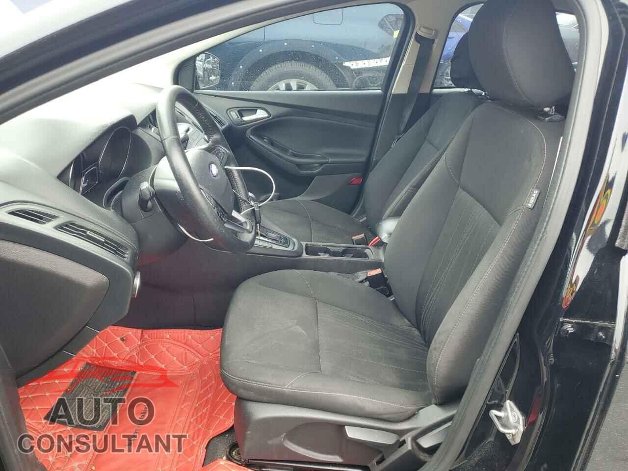 FORD FOCUS 2016 - 1FADP3F20GL303902