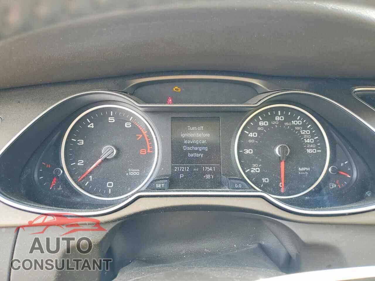 AUDI A4 2013 - WA1VFAFL2DA167577