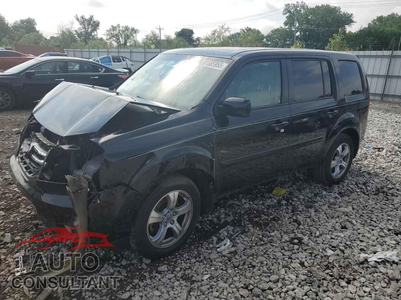 HONDA PILOT 2015 - 5FNYF3H62FB031675