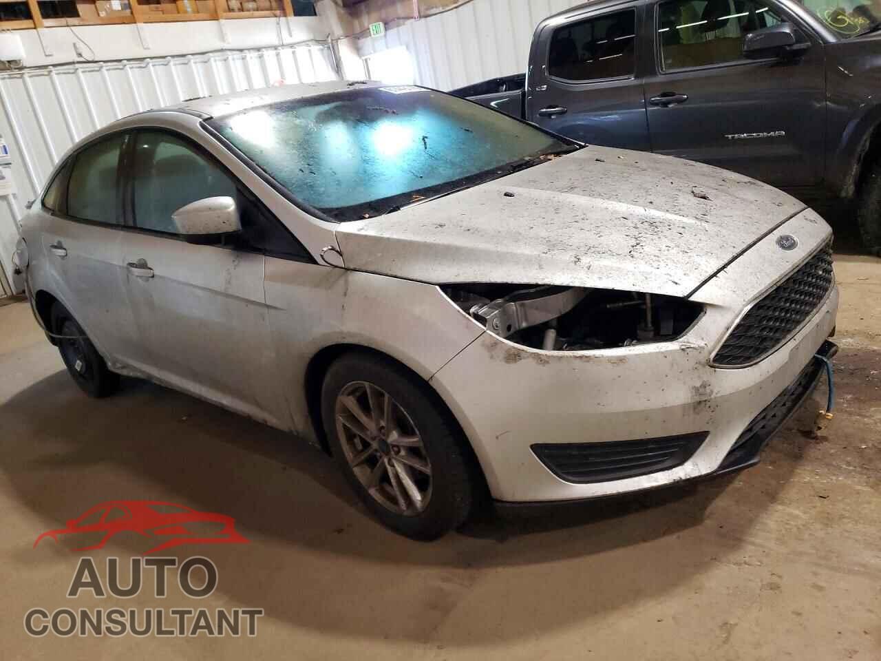 FORD FOCUS 2018 - 1FADP3F2XJL329107