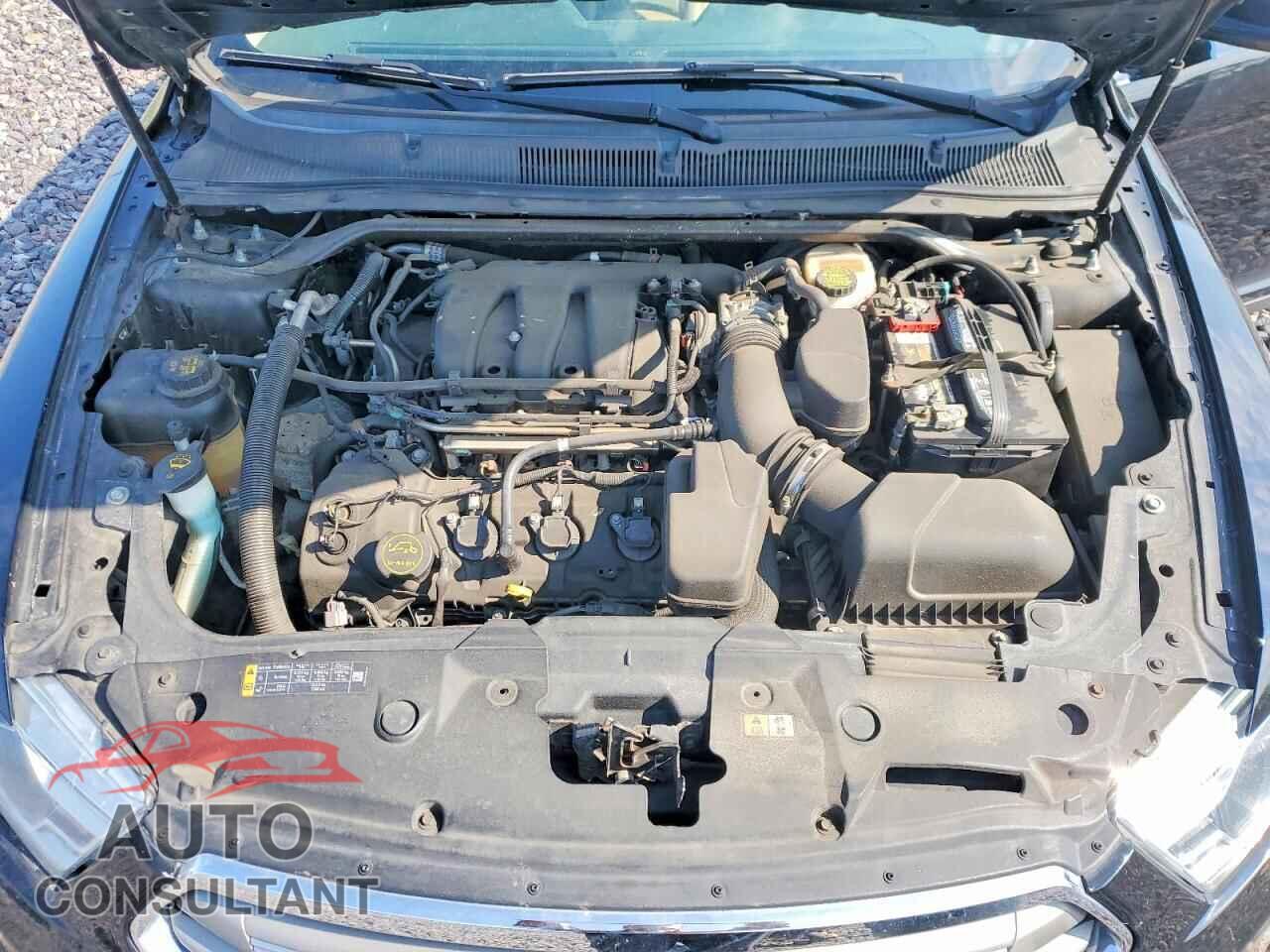 FORD TAURUS 2017 - 1FAHP2D82HG143003
