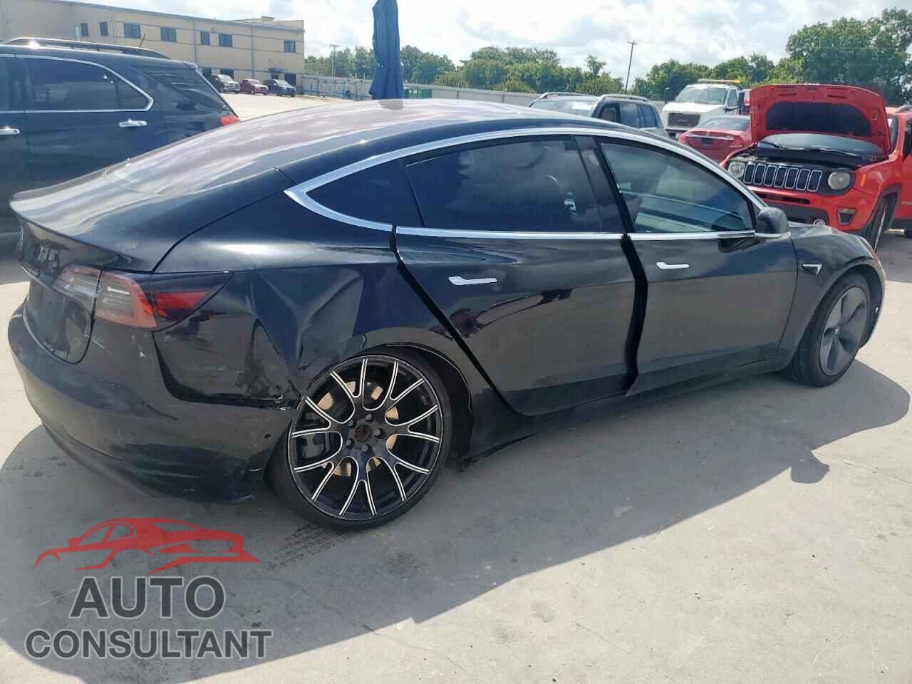 TESLA MODEL 3 2018 - 5YJ3E1EAXJF123457