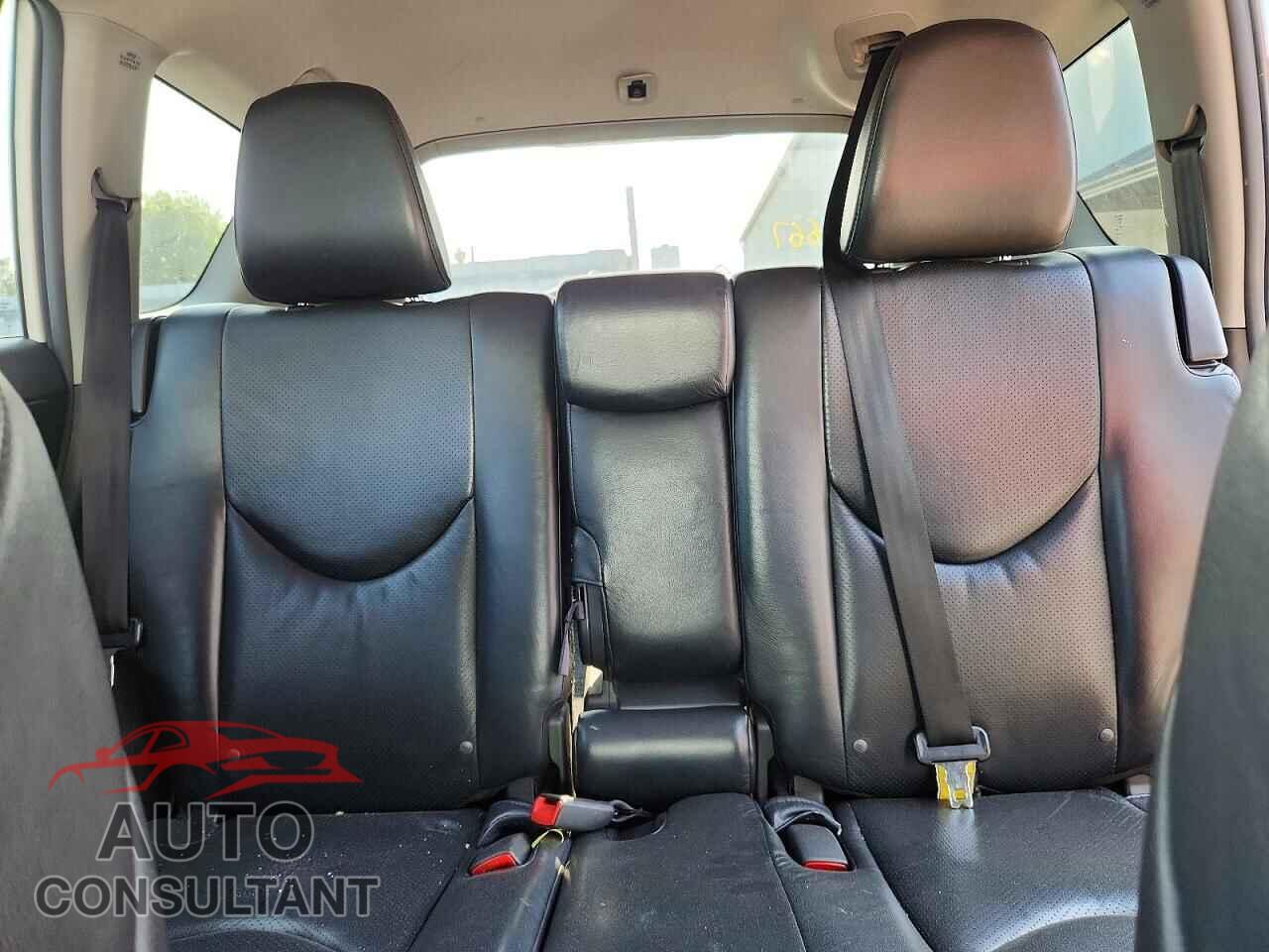TOYOTA RAV4 2011 - 2T3RF4DV1BW148384