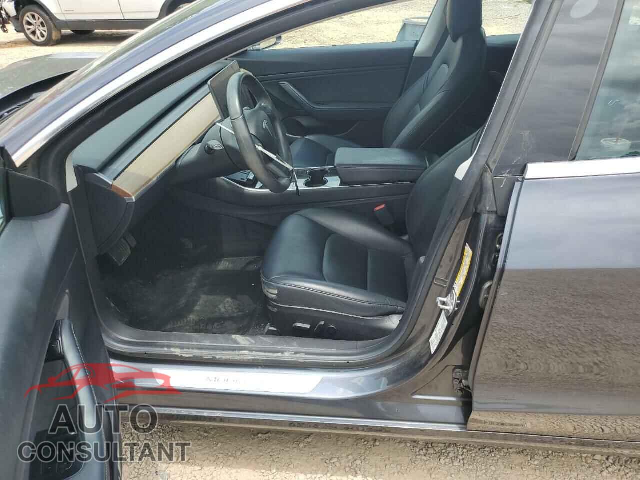 TESLA MODEL 3 2019 - 5YJ3E1EA6KF397532