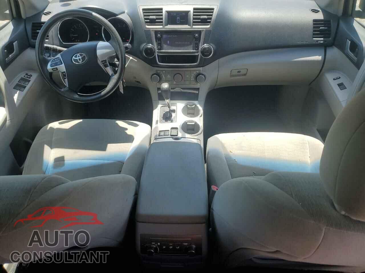 TOYOTA HIGHLANDER 2013 - 5TDBK3EH8DS191124