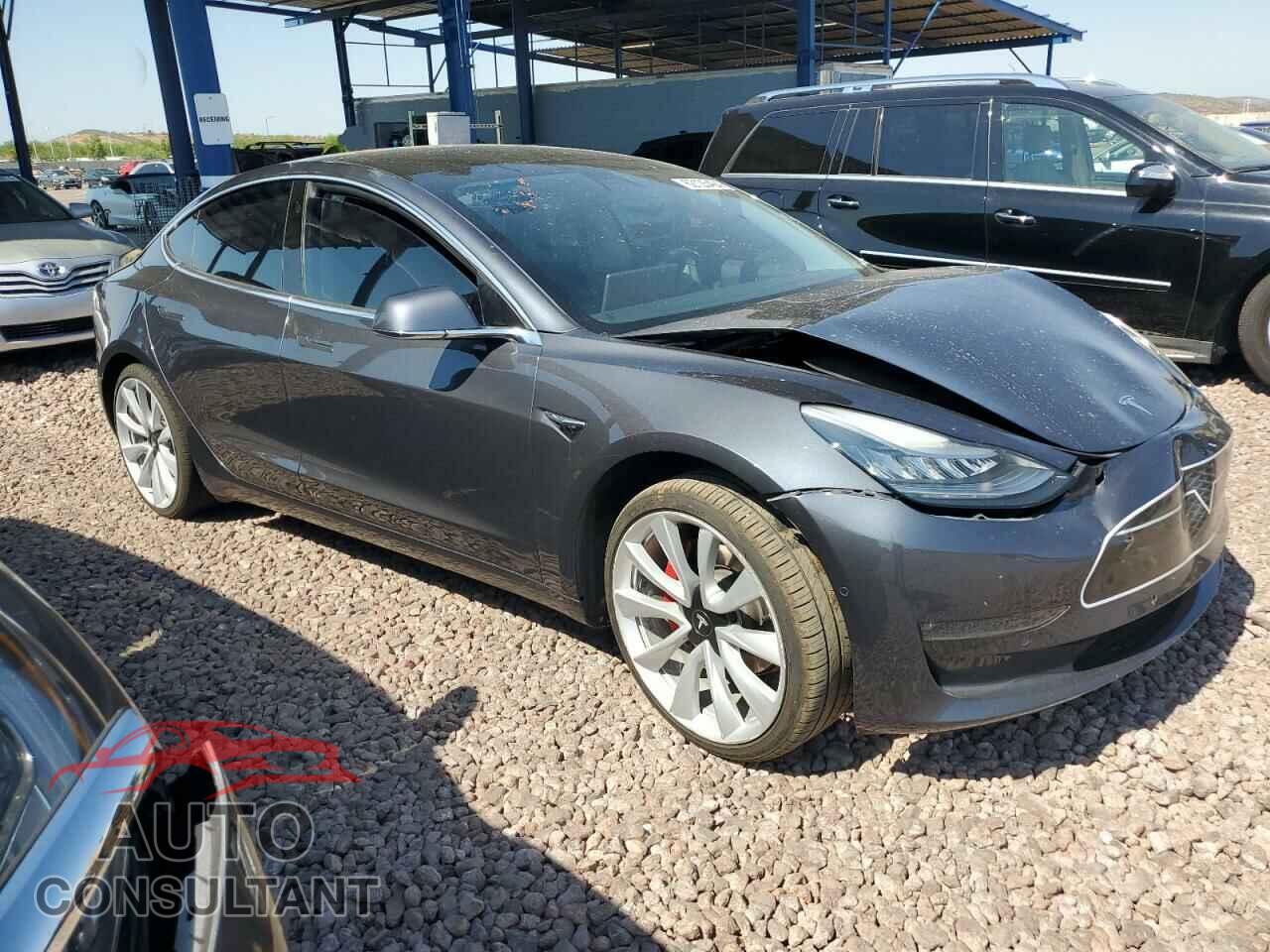 TESLA MODEL 3 2019 - 5YJ3E1EAXKF400173