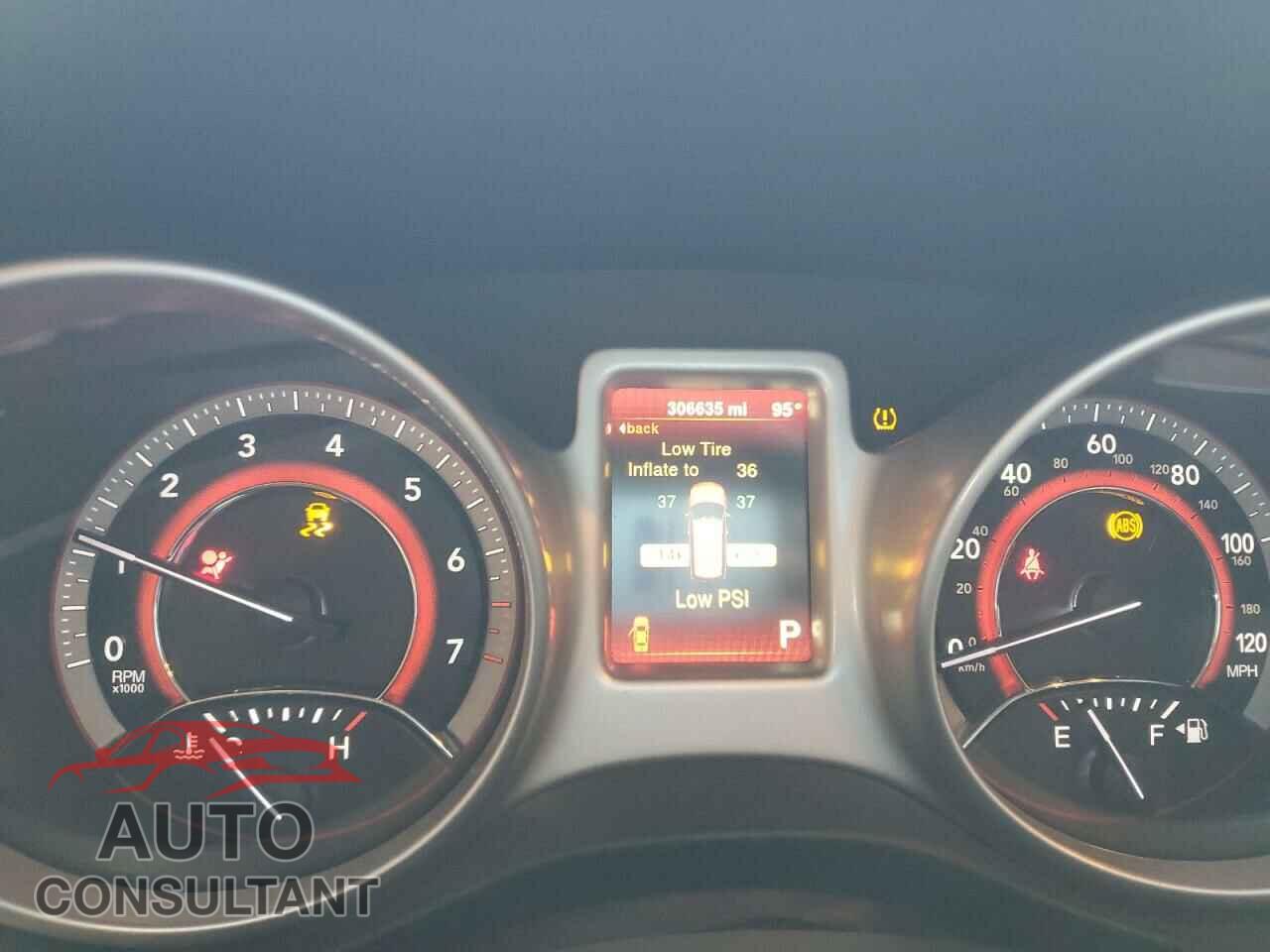DODGE JOURNEY 2016 - 3C4PDCBB1GT240190