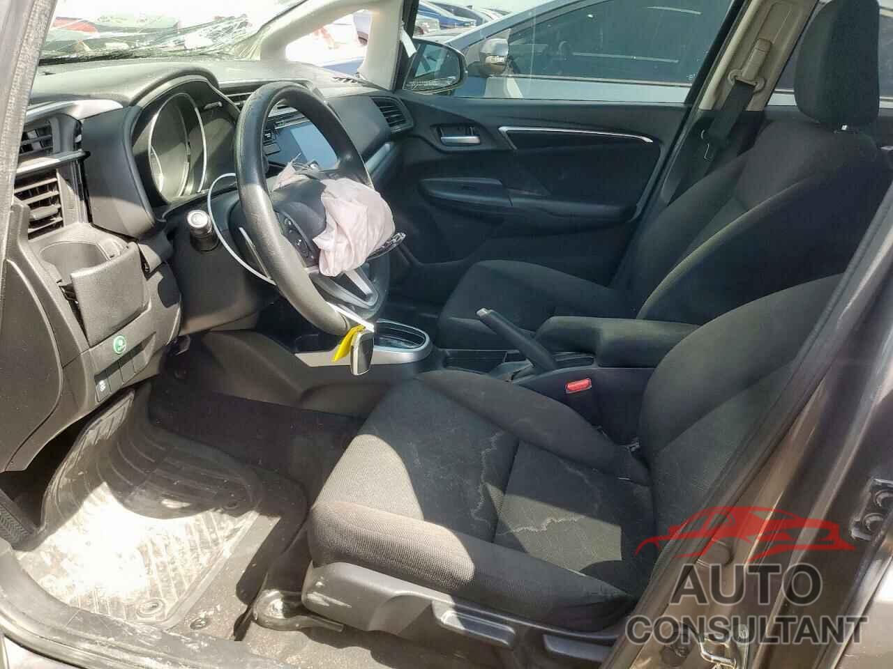 HONDA FIT 2017 - JHMGK5H73HS002153