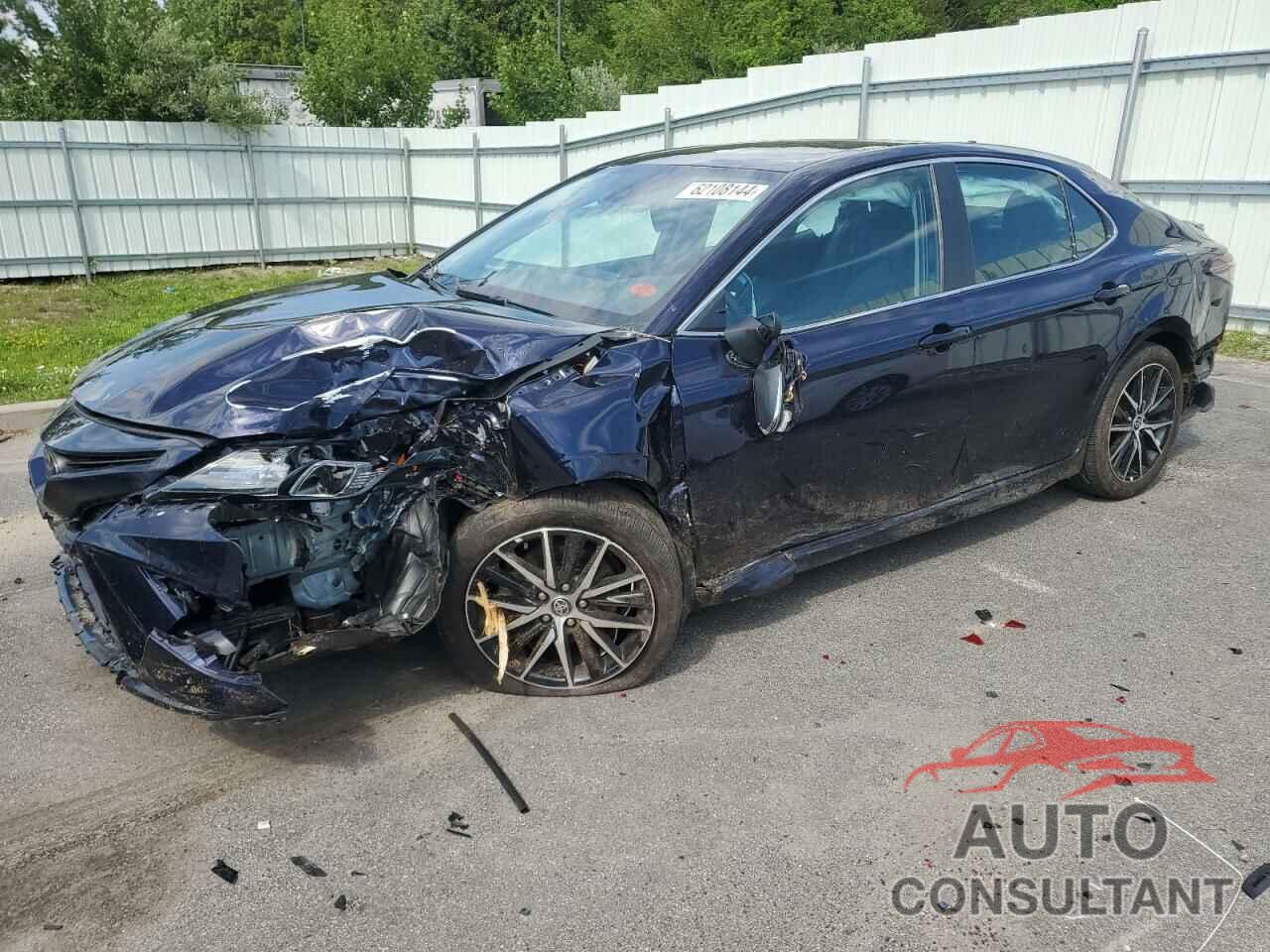 TOYOTA CAMRY 2022 - 4T1G11BK9NU071354