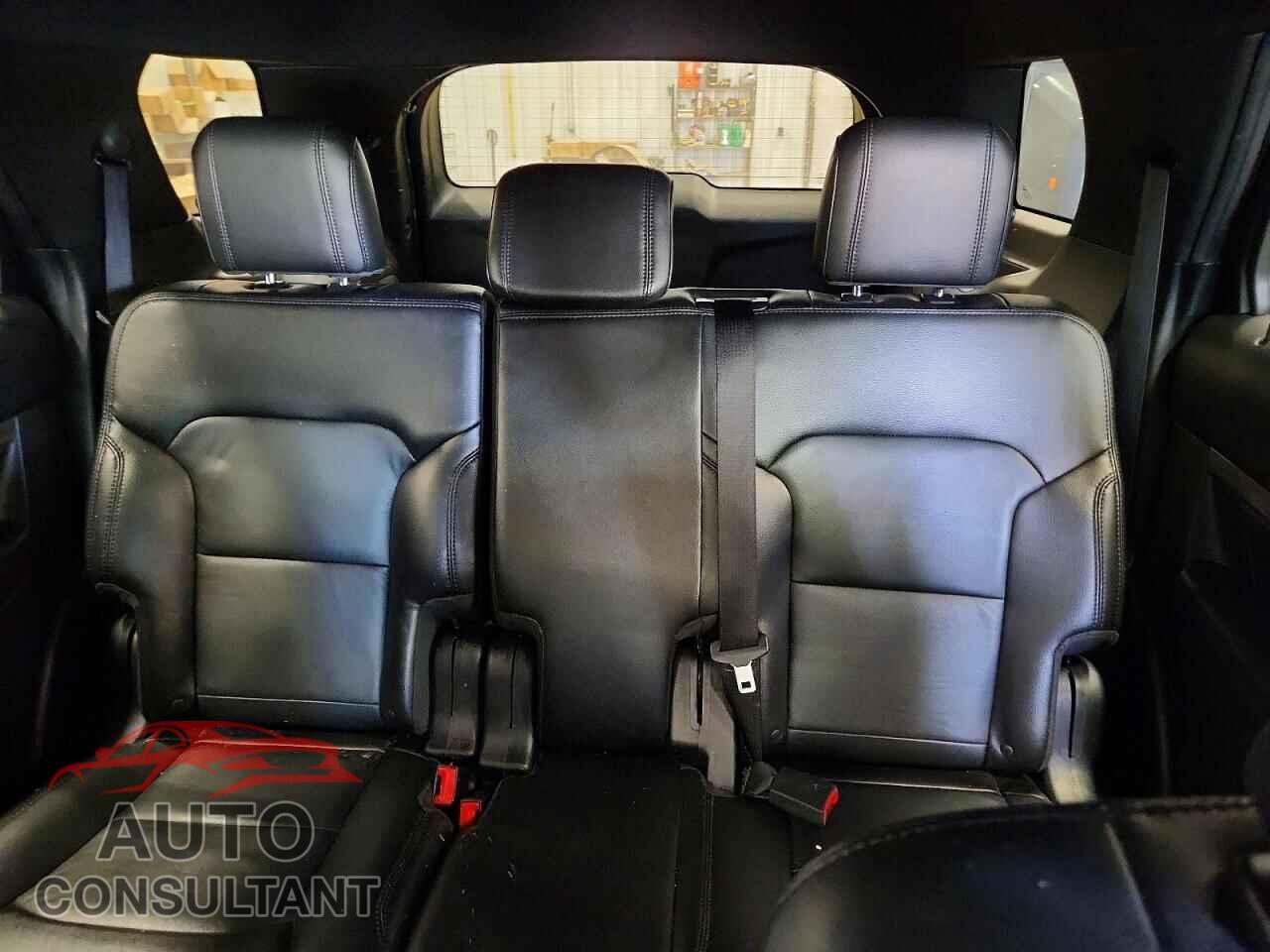 FORD EXPLORER 2018 - 1FM5K8D85JGB46090