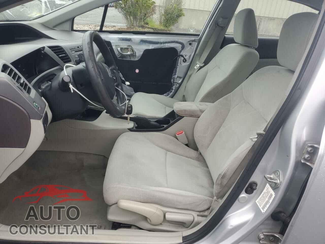 HONDA CIVIC 2012 - 2HGFB2F53CH524375