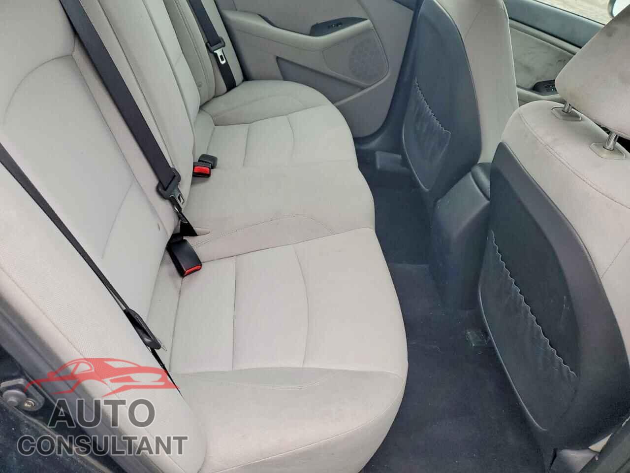 KIA OPTIMA 2015 - KNAGM4A77F5662110