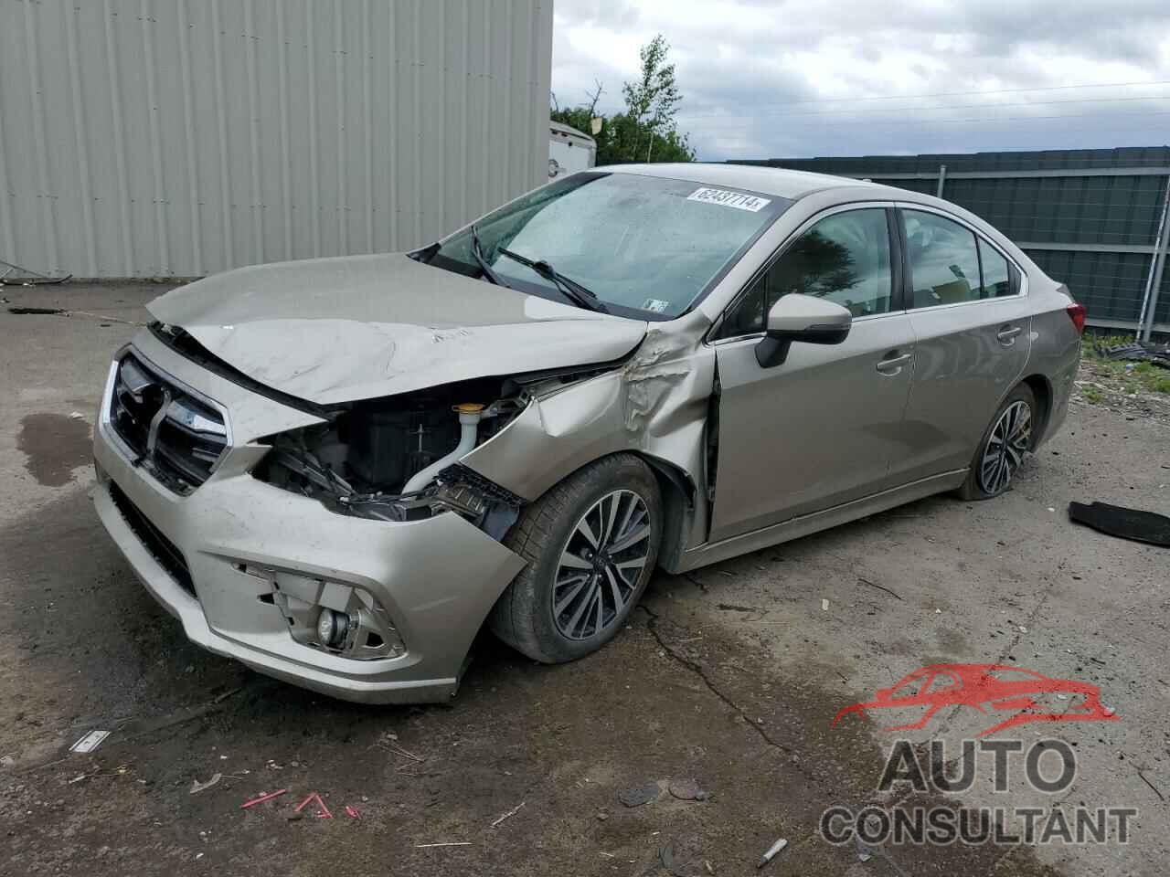 SUBARU LEGACY 2018 - 4S3BNAF68J3043769