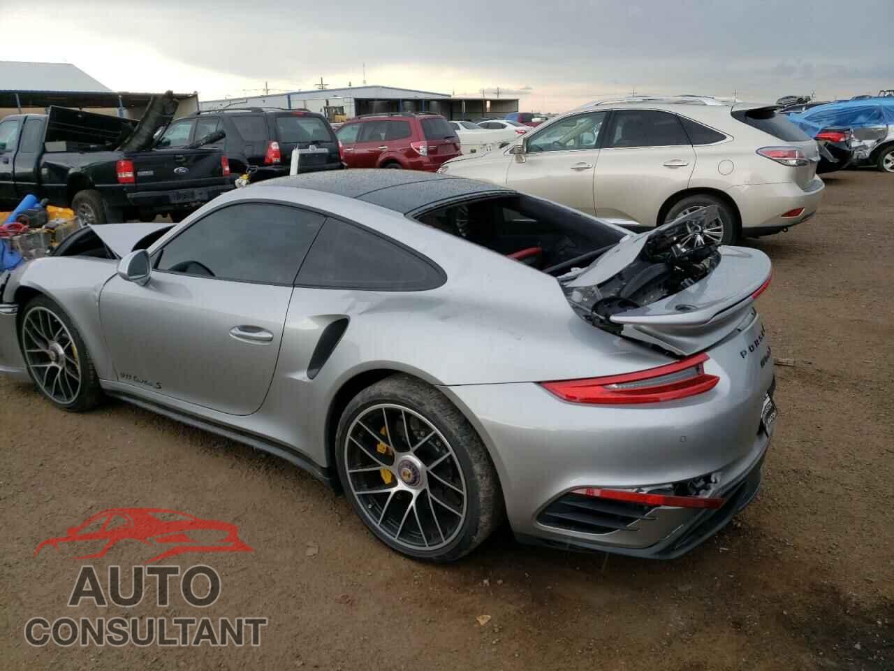 PORSCHE 911 2017 - WP0AD2A94HS166359
