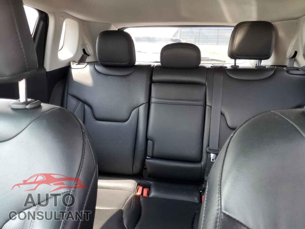 JEEP COMPASS 2019 - 3C4NJDCBXKT772468