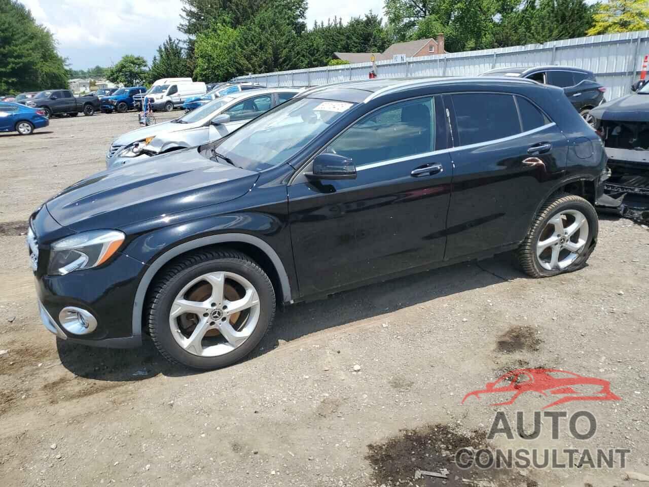 MERCEDES-BENZ GLA-CLASS 2018 - WDCTG4GB3JJ386328