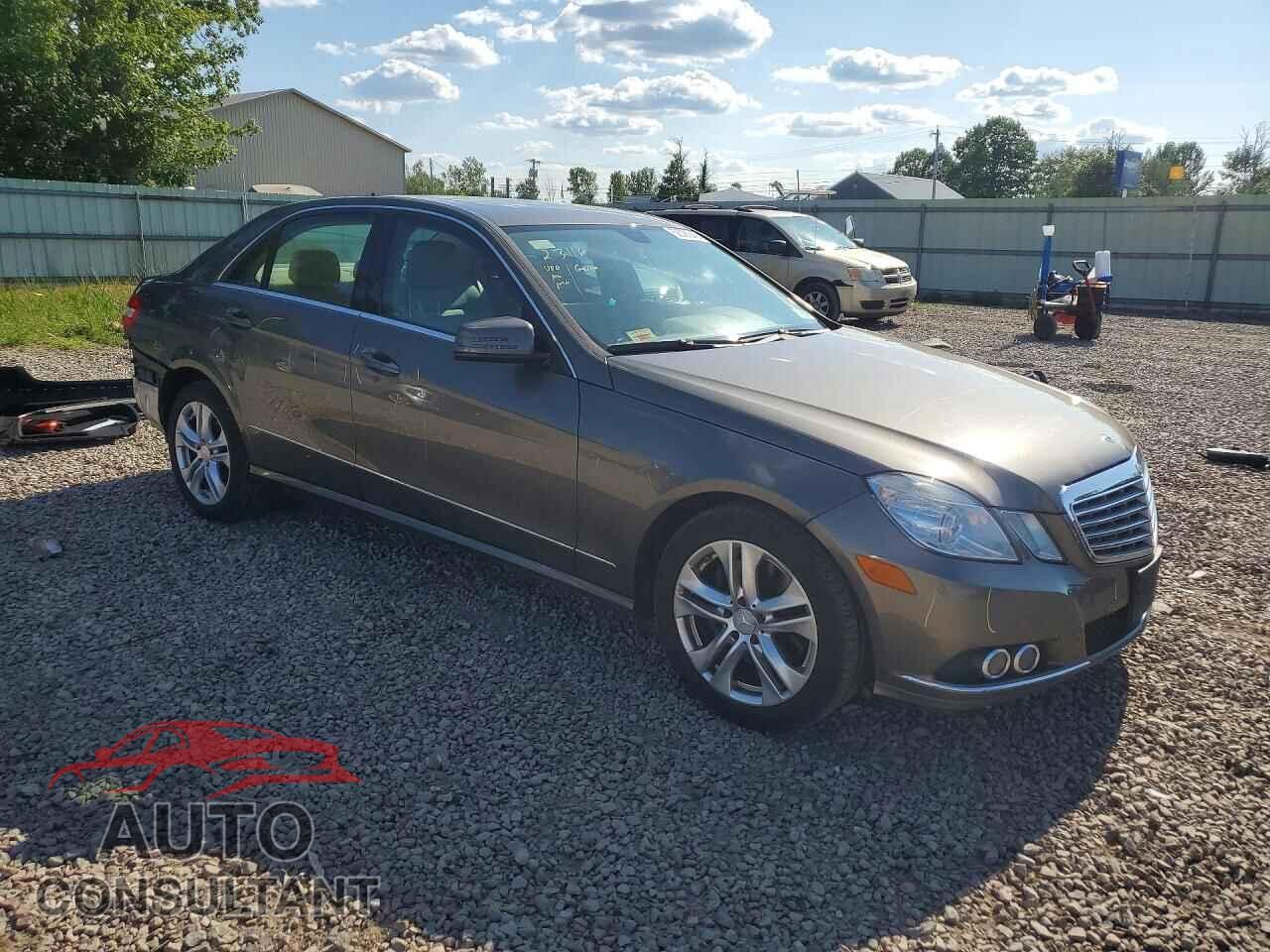 MERCEDES-BENZ E-CLASS 2011 - WDDHF8HB6BA351682