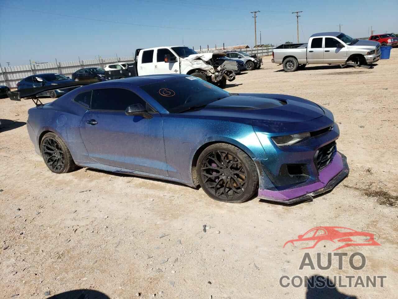 CHEVROLET CAMARO 2018 - 1G1FJ1R69J0150588