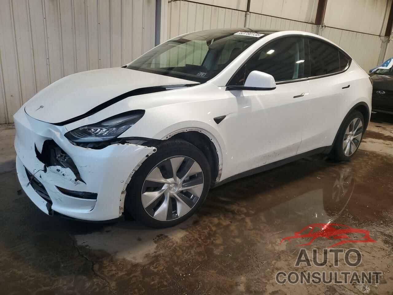 TESLA MODEL Y 2021 - 5YJYGAEE9MF267668