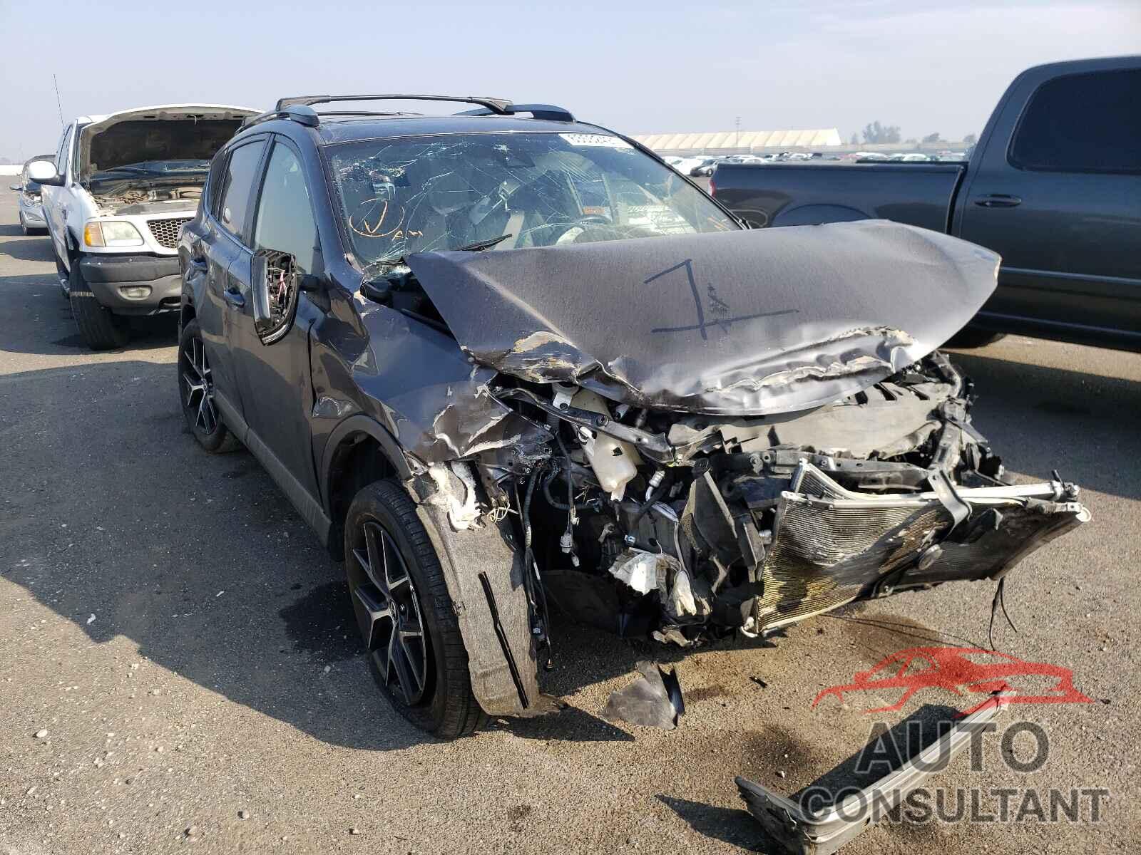 TOYOTA RAV4 2017 - JTMJFREV8HJ711740