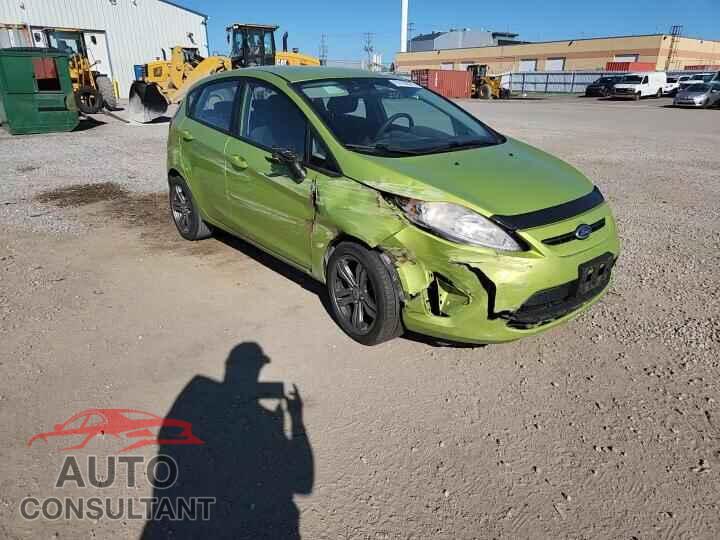 FORD FIESTA 2013 - 3FADP4EJ2DM141697
