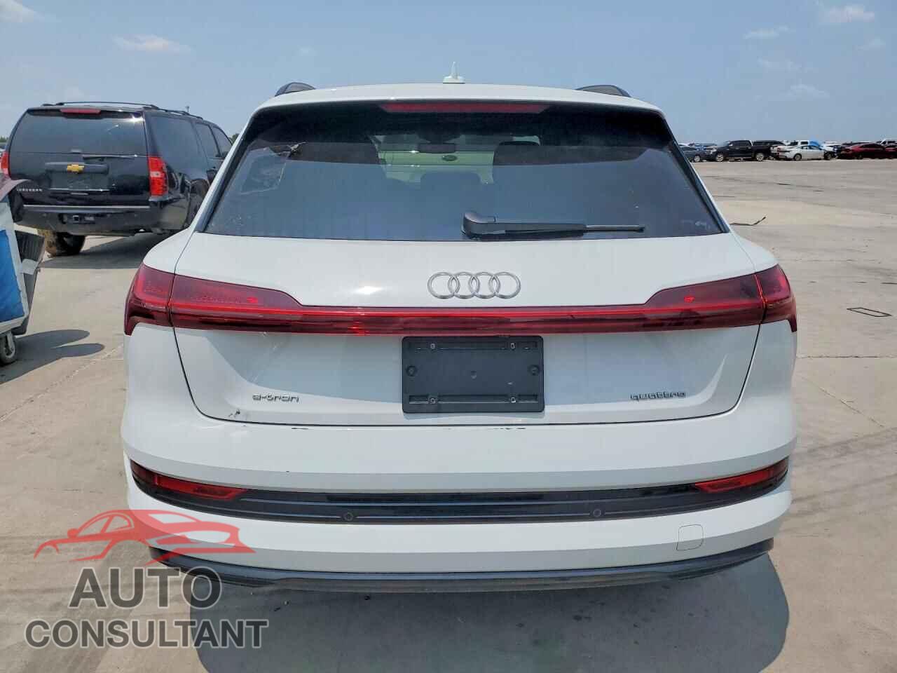 AUDI E-TRON 2022 - WA1AAAGEXNB007777