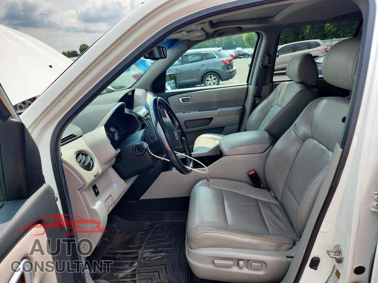 HONDA PILOT 2012 - 5FNYF4H57CB062302